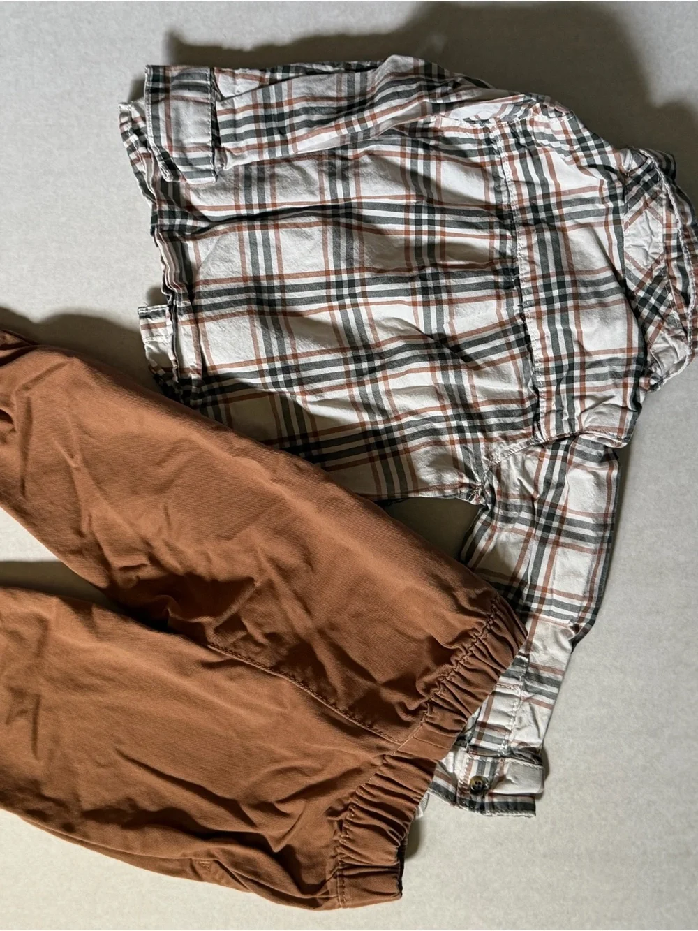 Carter’s Baby Boy 2-Piece Plaid Shirt & Jogger Set - Size 9M